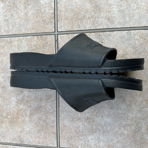 Birkenstock Black Men's Sandals - Picture 8 of 10